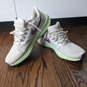 Nike Pegasus 39s Size 11